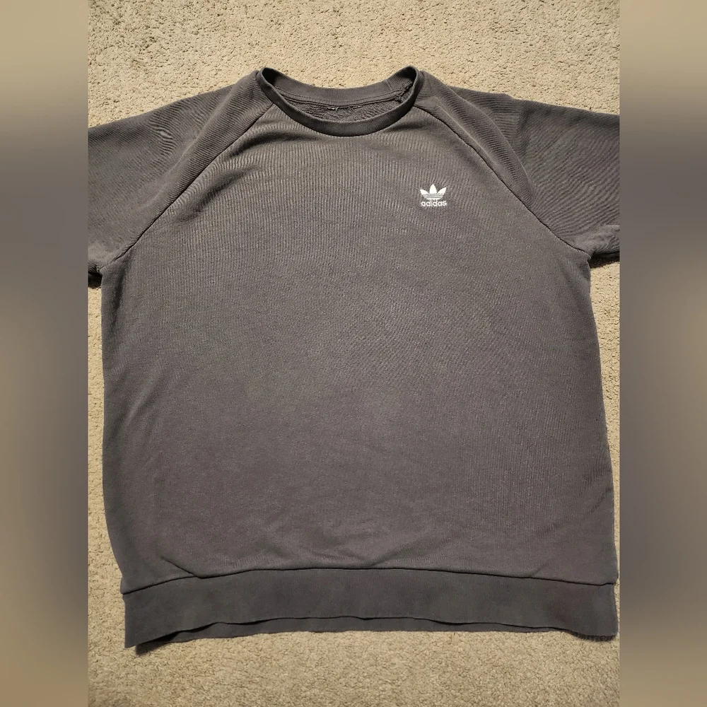 Sweater - Picture 1 of 4
